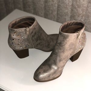 Style & Co Shimmer Booties